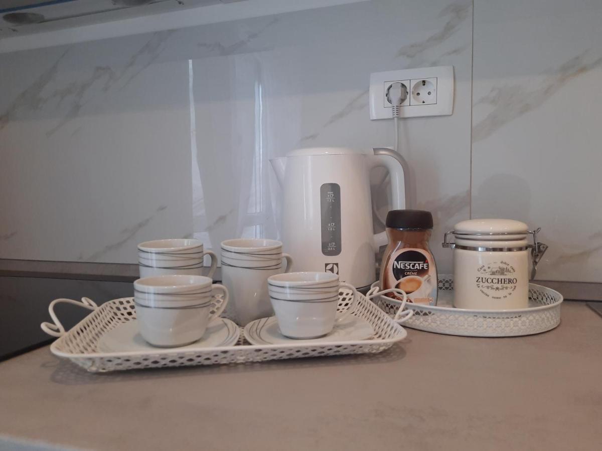 Apartman Laura M Vodice Luaran gambar